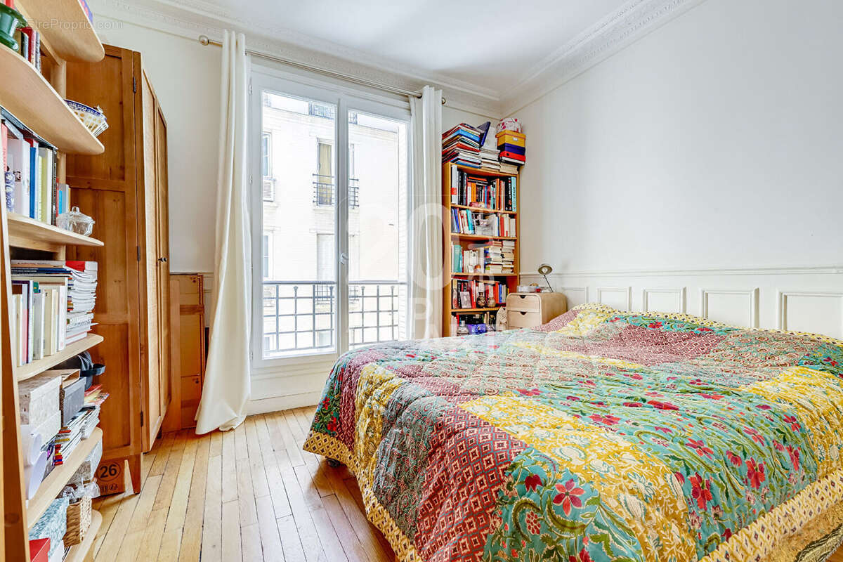 Appartement à PARIS-20E