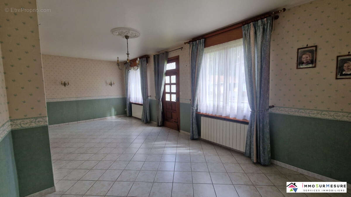 Maison 156 m² à Quoeux-Haut-Mainil  - photo 4