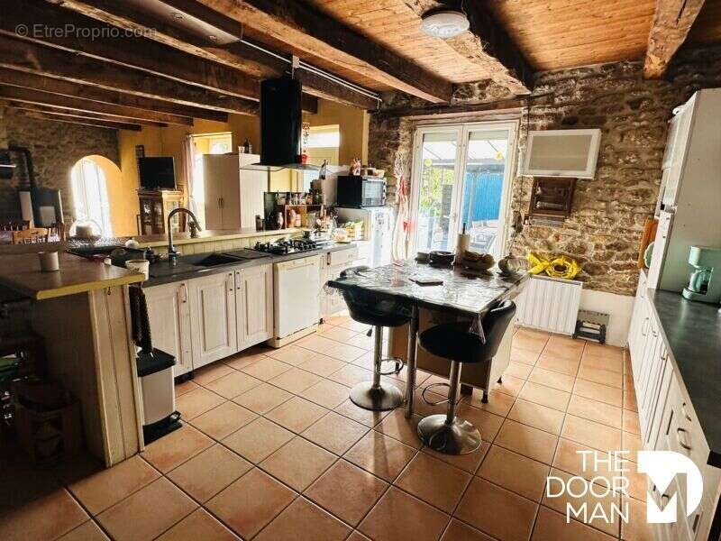 Maison à PLEUDIHEN-SUR-RANCE