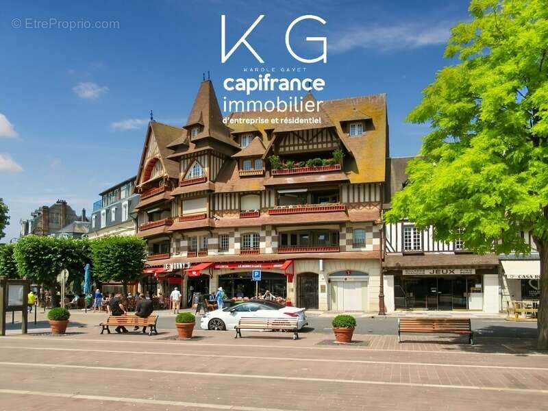 Commerce à DEAUVILLE