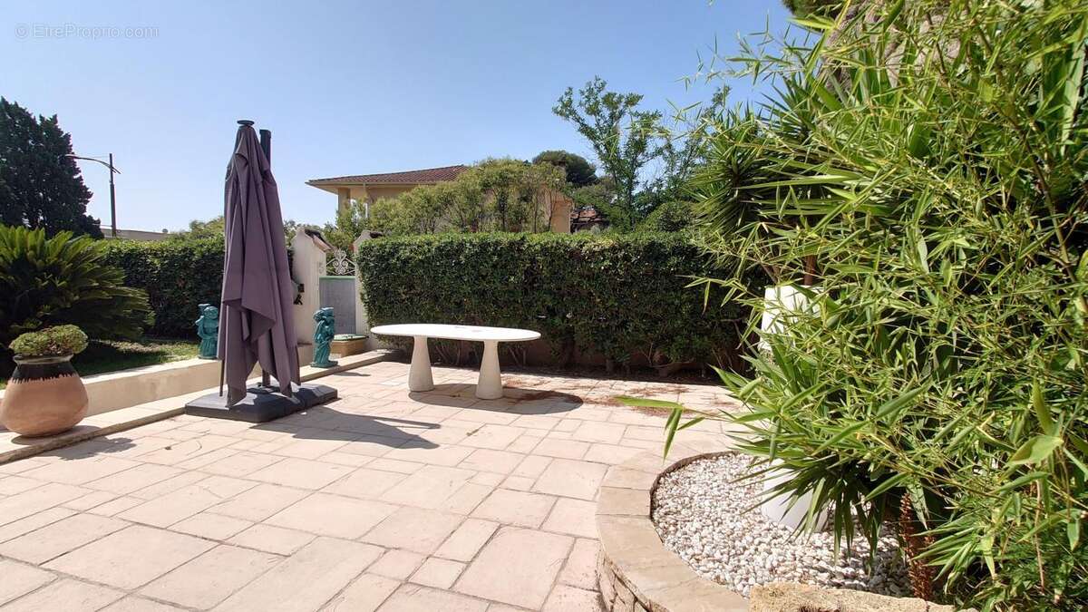 Maison 173 m² à Frejus  - photo 9