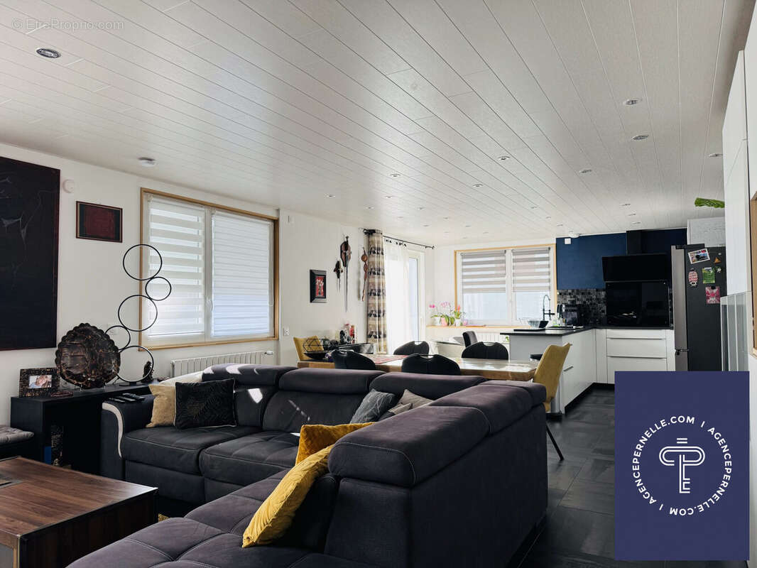 Maison à DAMPRICHARD