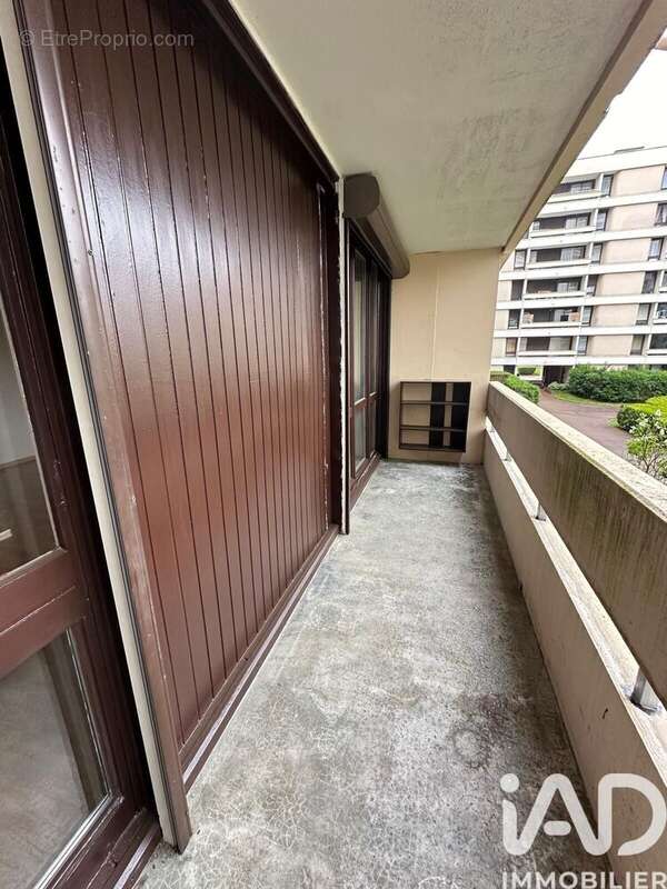 Photo 6 - Appartement à ELANCOURT