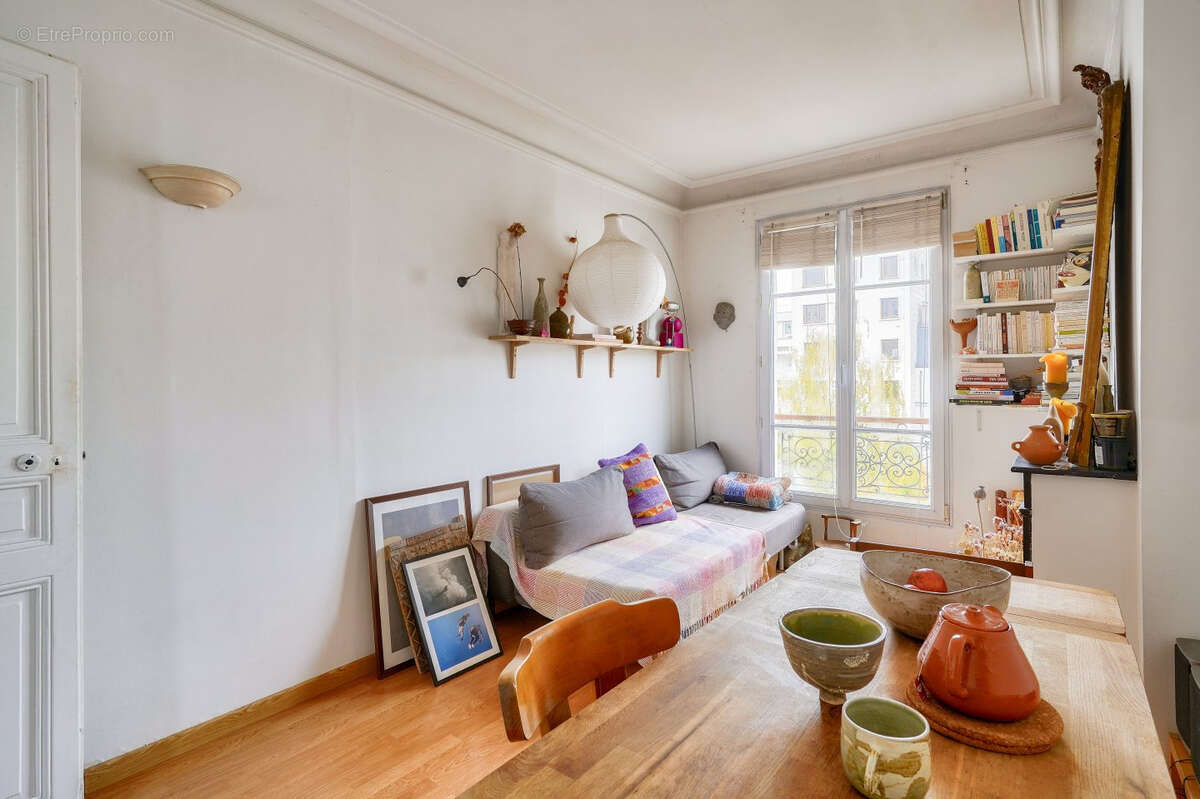 Appartement à PARIS-20E