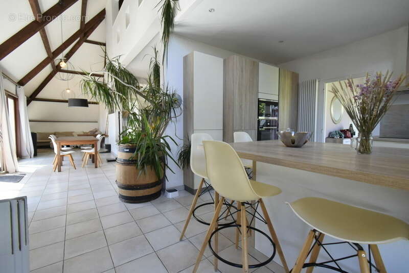 n°3 - Maison à GIVRY