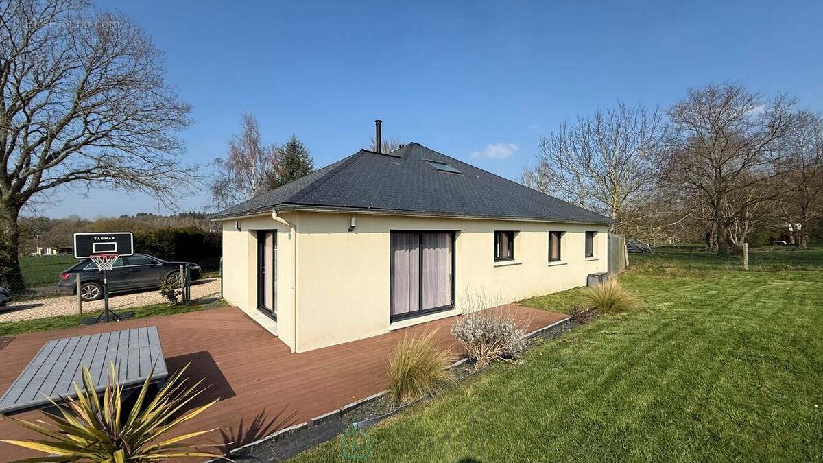 Maison à BOURGTHEROULDE-INFREVILLE