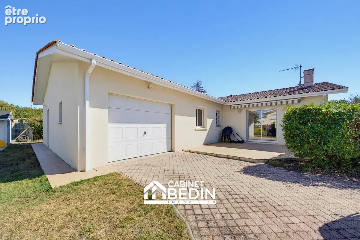 Maison 5 pièces 142 m² à vendre à Saint-Medard-En-Jalles (33160) - photo 2