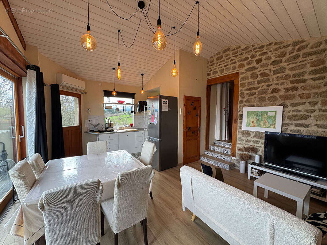 Maison 287m² à saint-flour-l'étang - photo 12