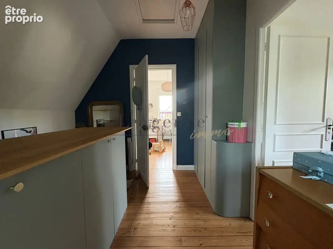Appartement Chantilly  77m² - photo 11