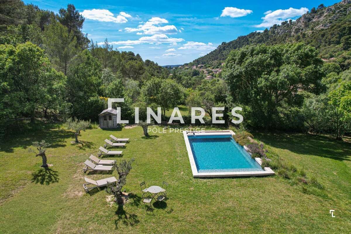 LA VICTOIRE - Maison de charme de 137m2 avec piscine - 13126 Vauvenargues/proche Aix en Provence - photo 22