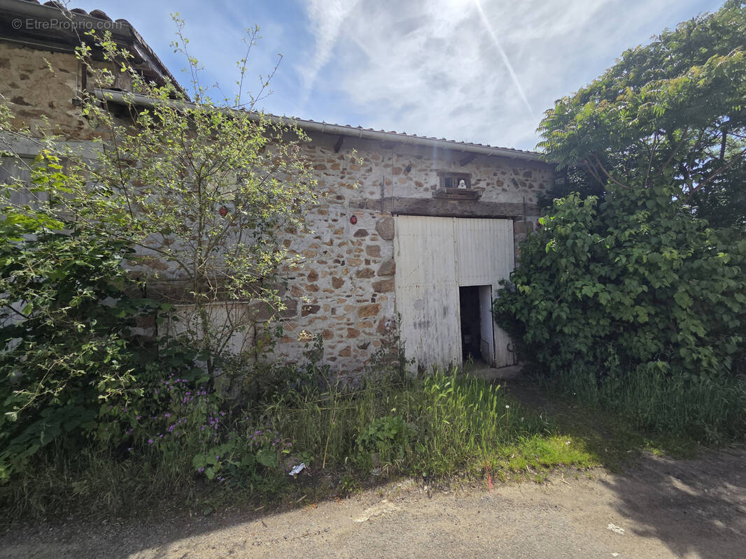Maison à ROCHECHOUART