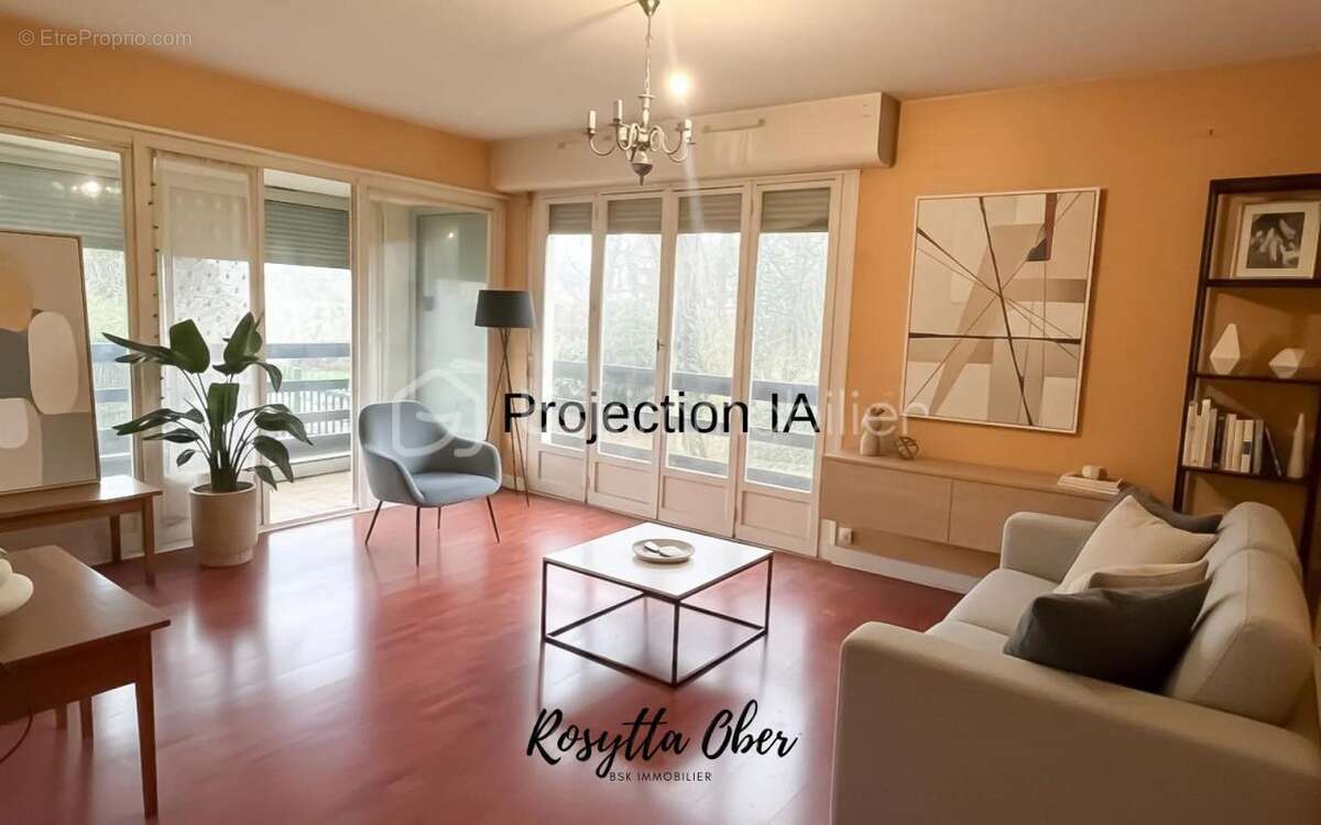 Appartement à EZANVILLE