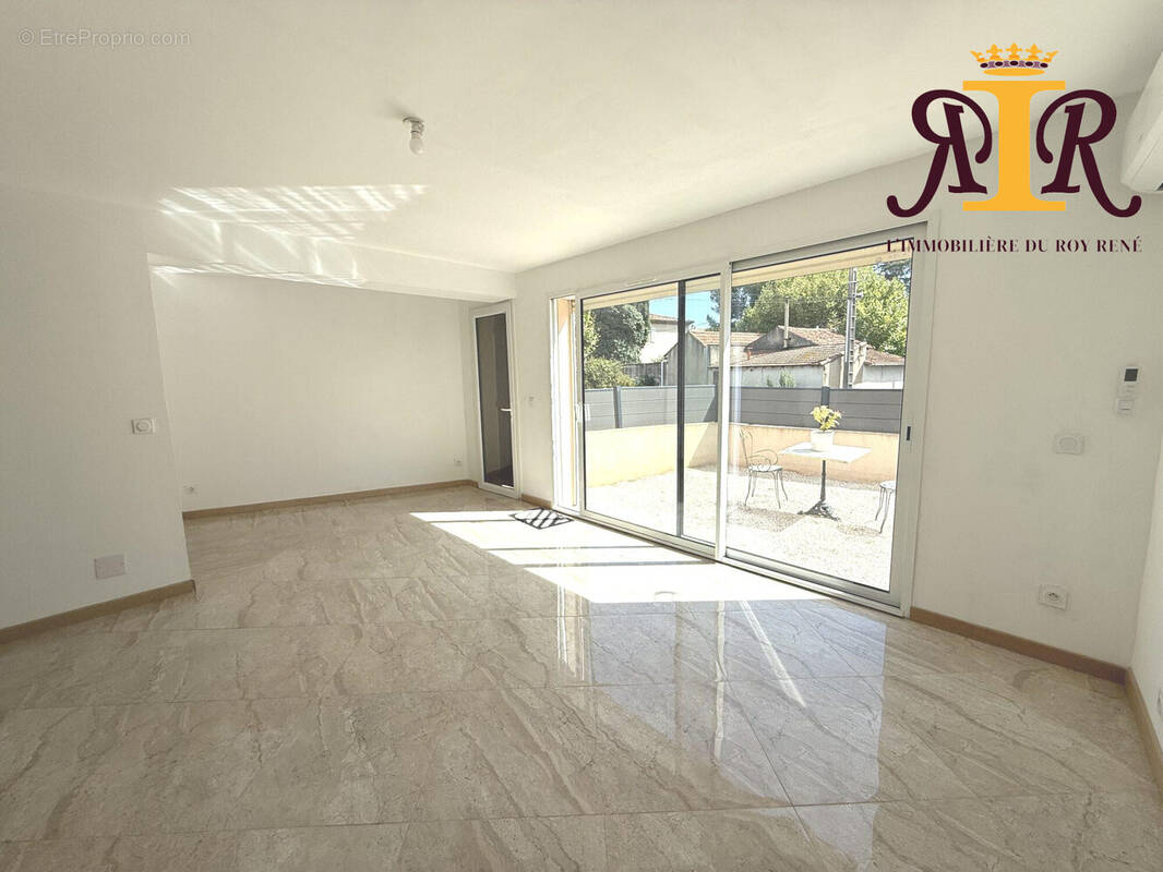 Maison à SALON-DE-PROVENCE