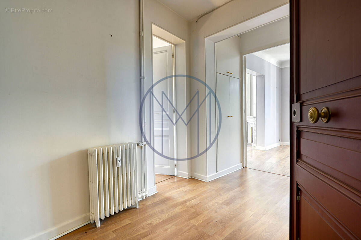 Appartement à SEVRES