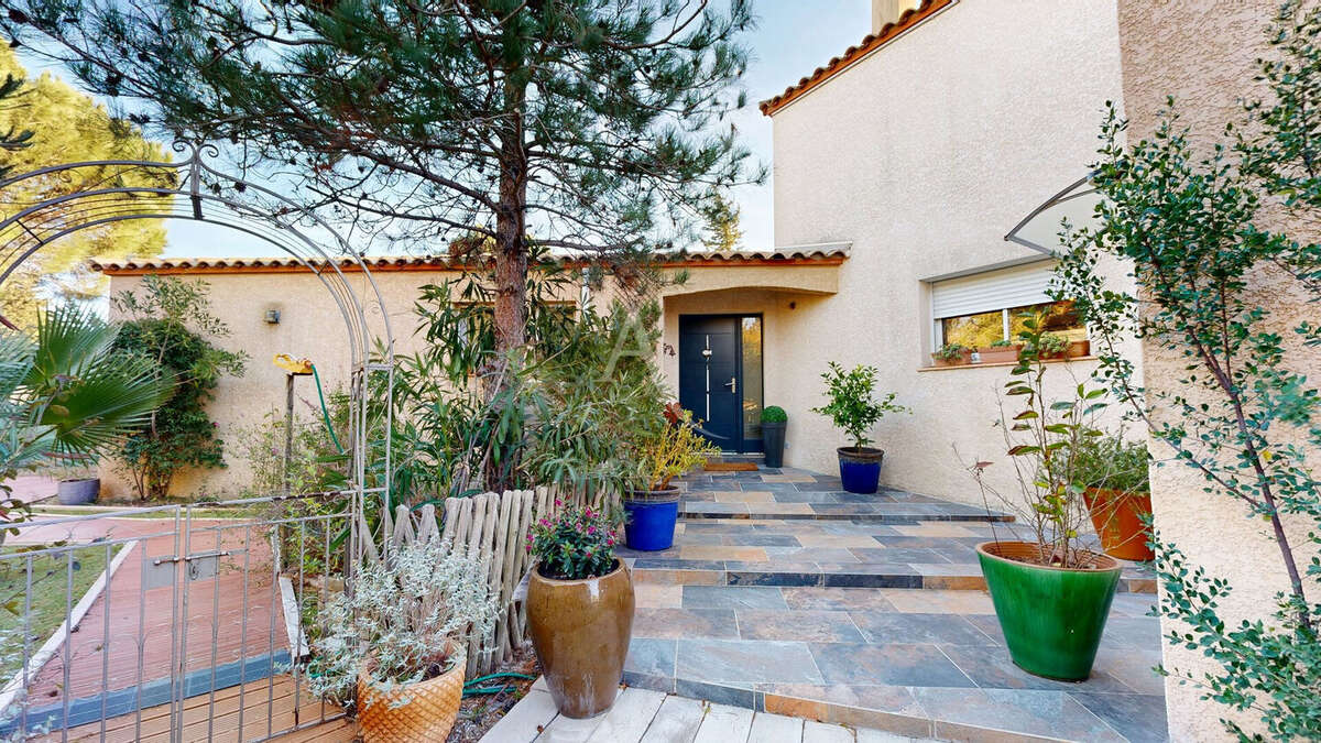 Maison à SAINT-ANDRE-DE-ROQUELONGUE