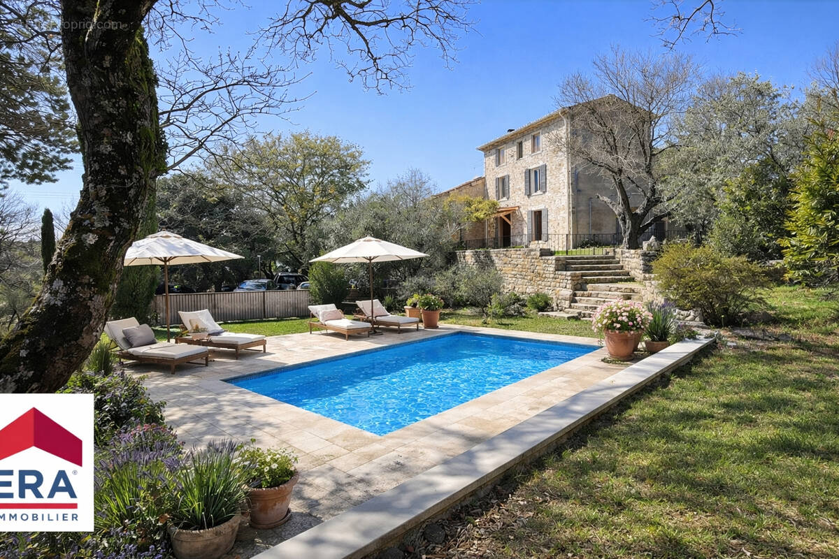 Maison à MAZAN