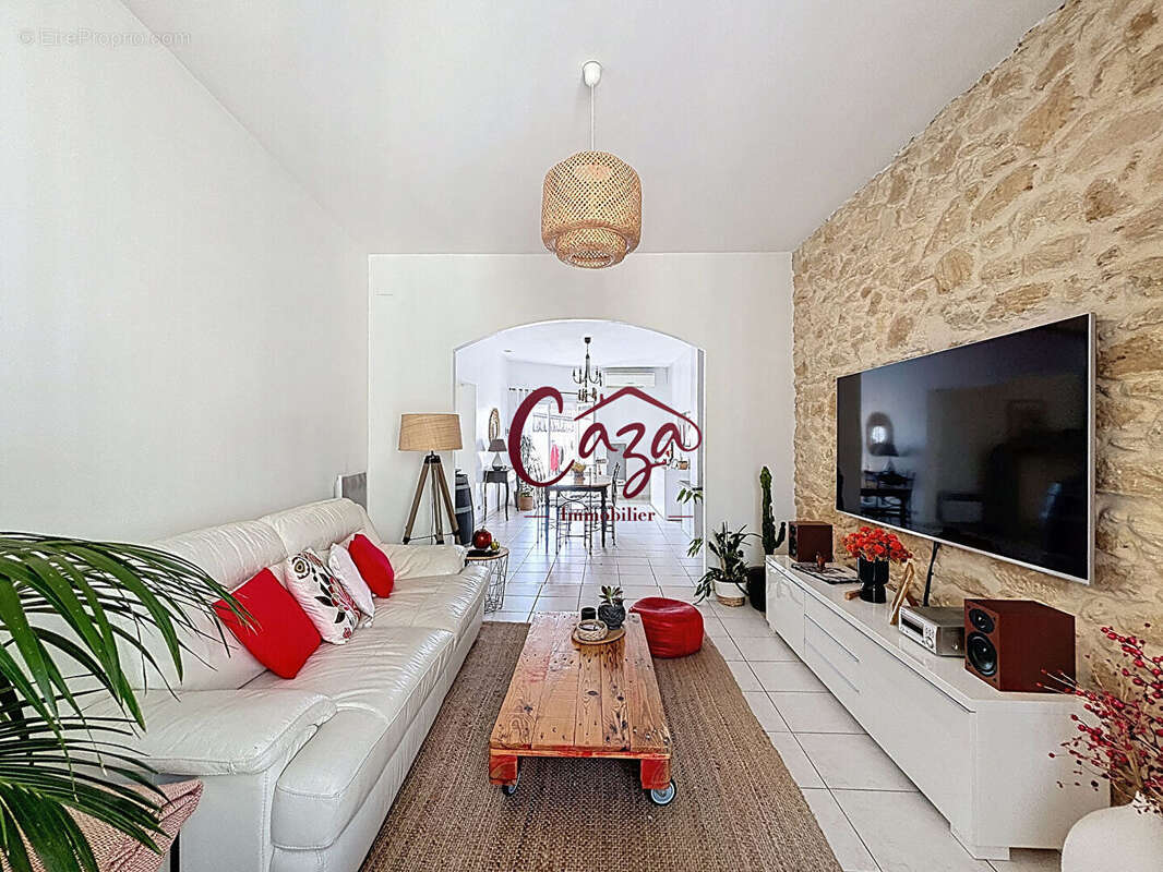 Appartement à LANGOIRAN