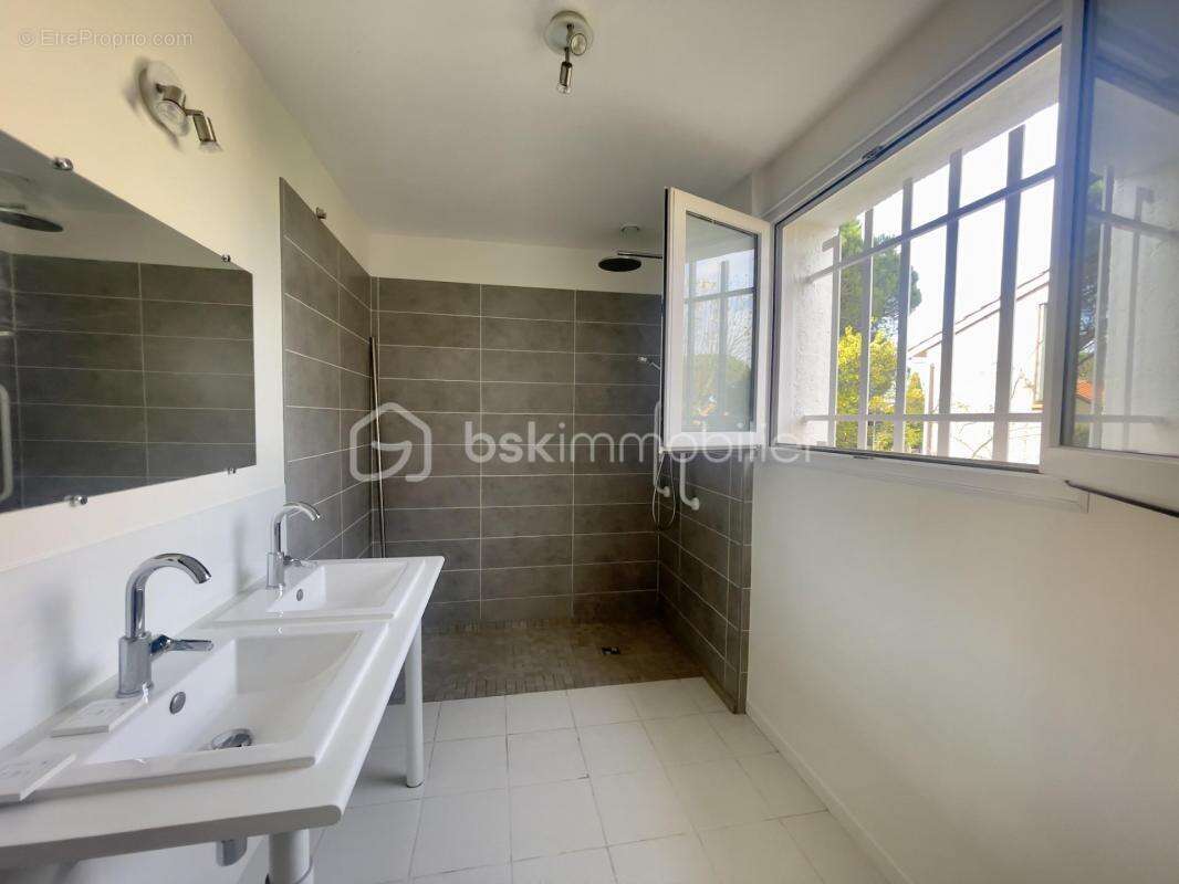 Maison à SAINT-ORENS-DE-GAMEVILLE