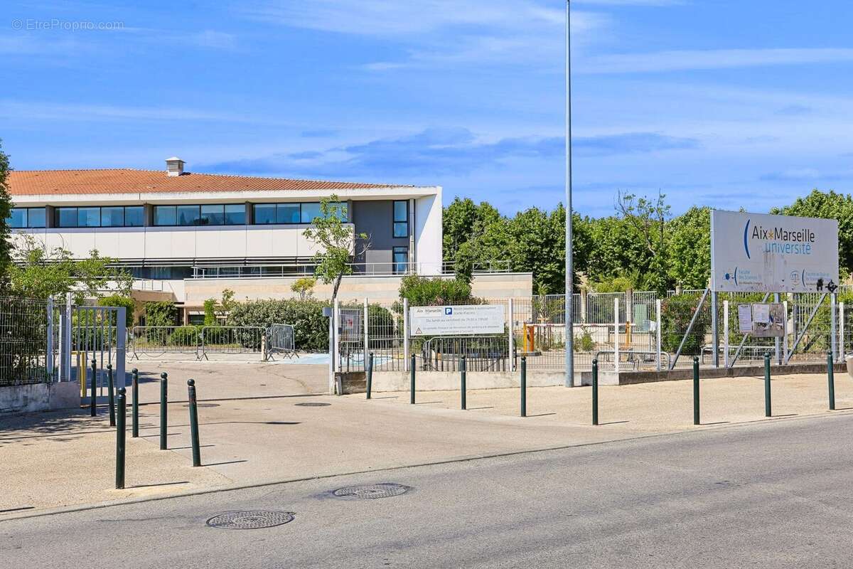 Appartement à AIX-EN-PROVENCE
