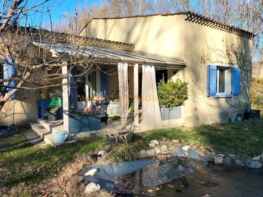 Maison à SAINT-MAIME