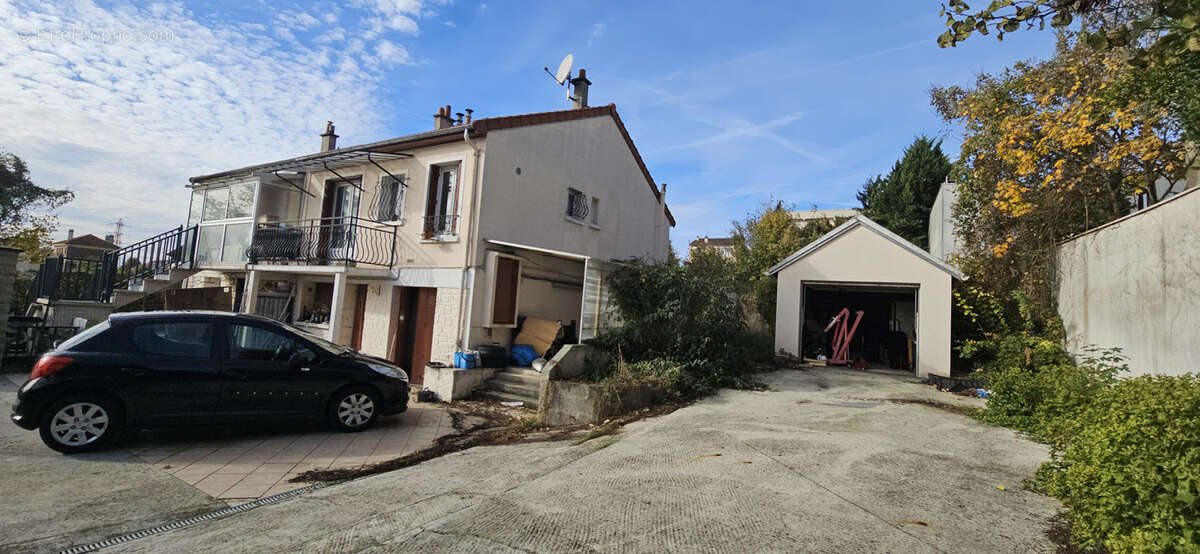 Maison à PIERREFITTE-SUR-SEINE