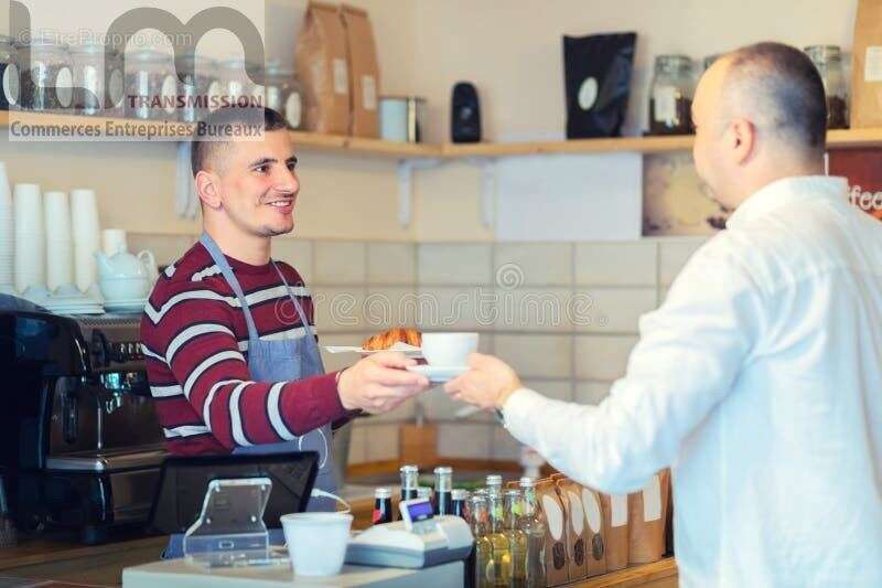 Commerce à PARIS-2E