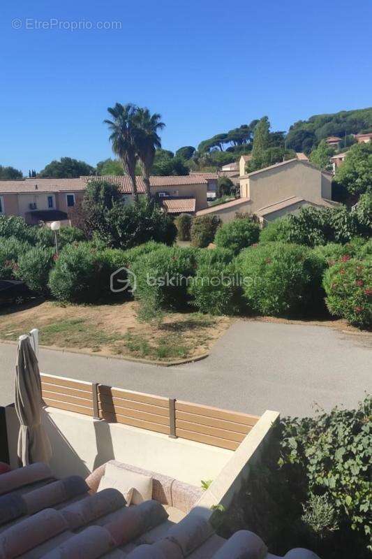 Sanary - maison - double sejour - 3 chambres - photo 14