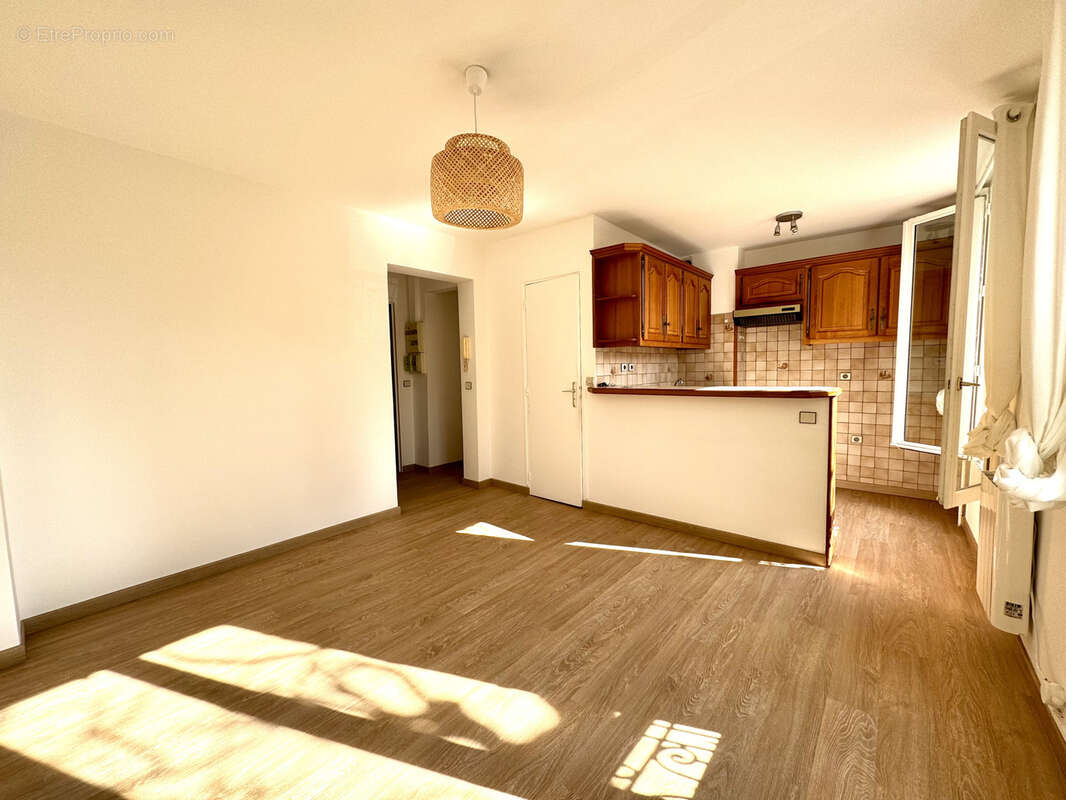 Appartement à LE PERREUX-SUR-MARNE
