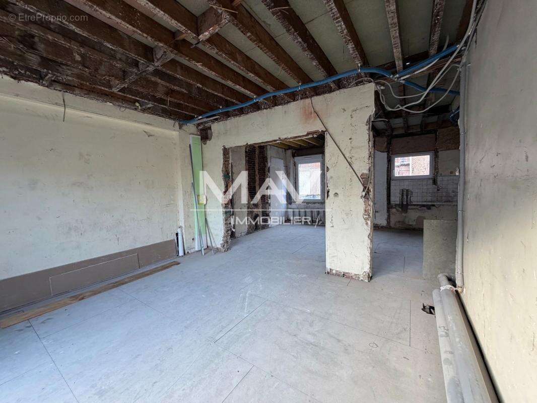 Appartement 3110 m² à Lille  - photo 6