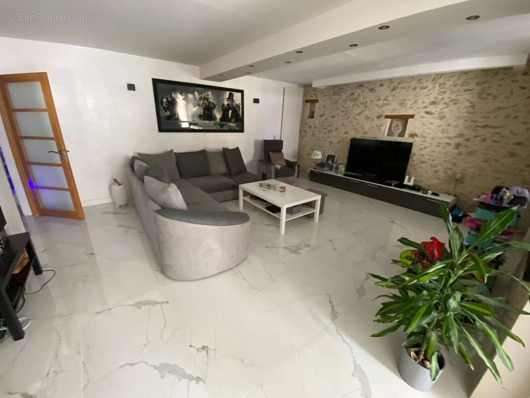 Maison à DOURDAN