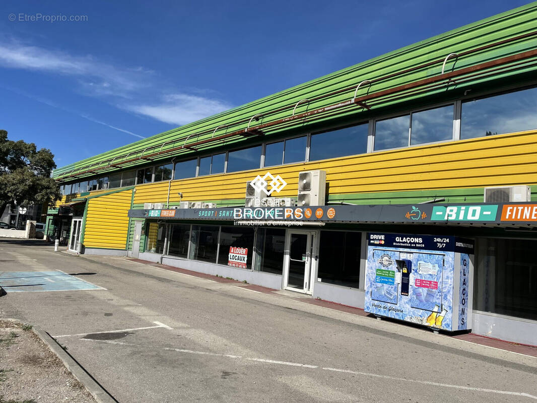 Commerce à MARIGNANE