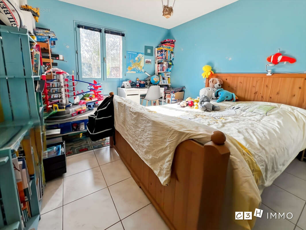 Maison 113 m² à Saint-Elix-Le-Chateau  - photo 8