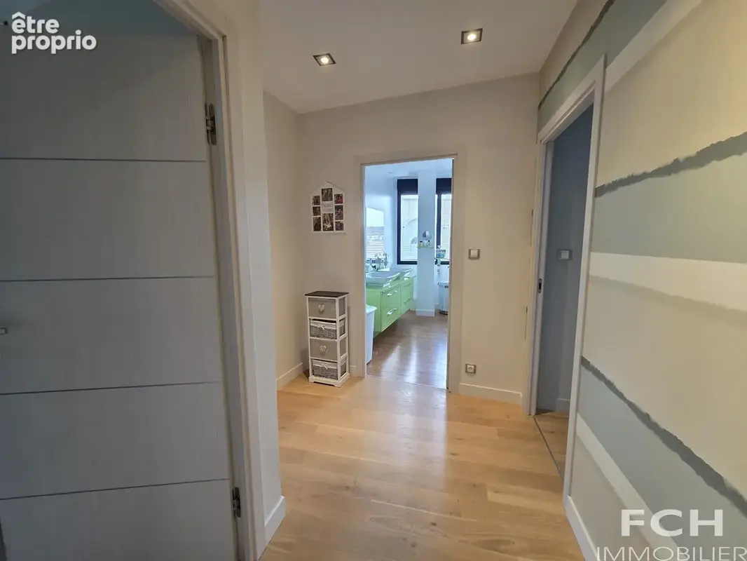 Appartement t4 de standing terrasse - garage - photo 10