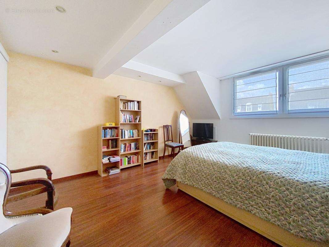 Maison à LA CHAPELLE-D&#039;ARMENTIERES