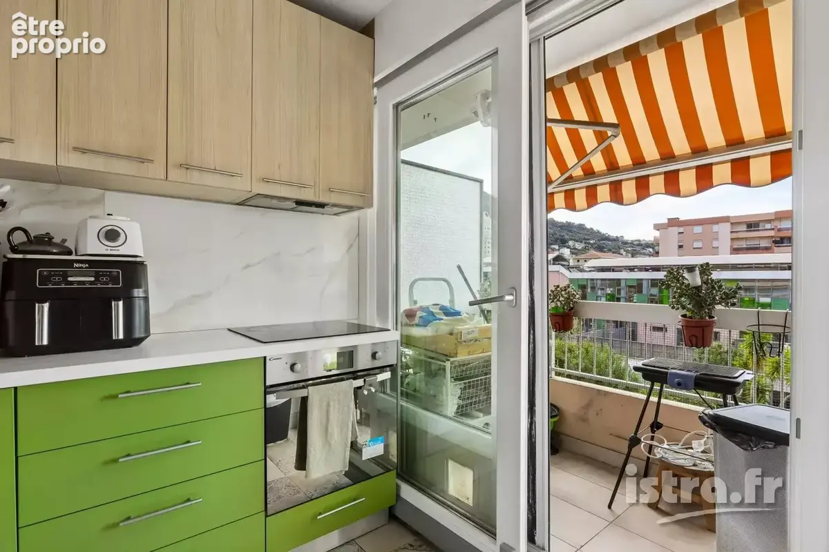 Nice St-Roch : agréable appartement de 54 m² avec balcons - photo 3