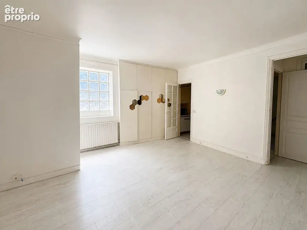 Paris 16e Ranelagh : 3 pièces sur cour, avec une pièce annexe en plus - photo 3