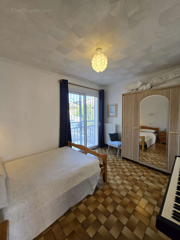 Maison à CASTELNAU-DE-GUERS