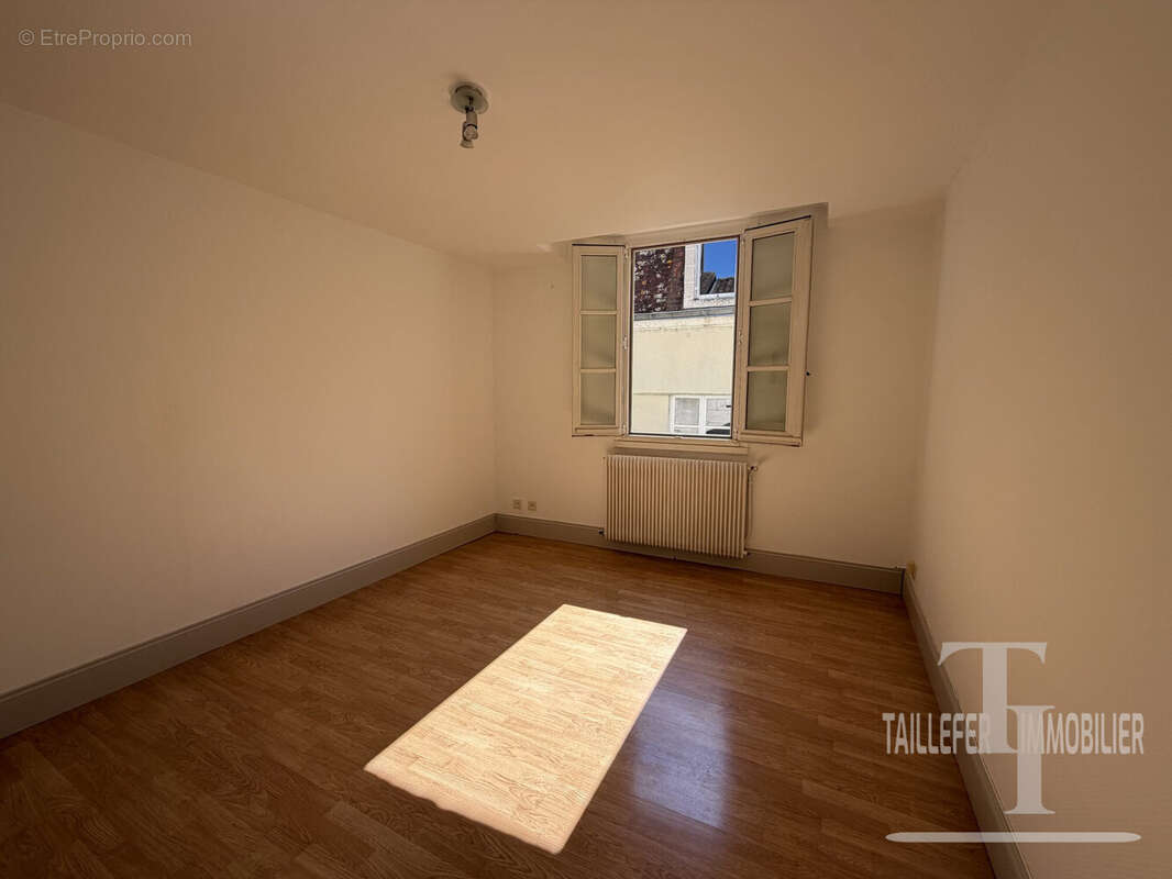 Appartement 156 m² à Perigueux  - photo 9
