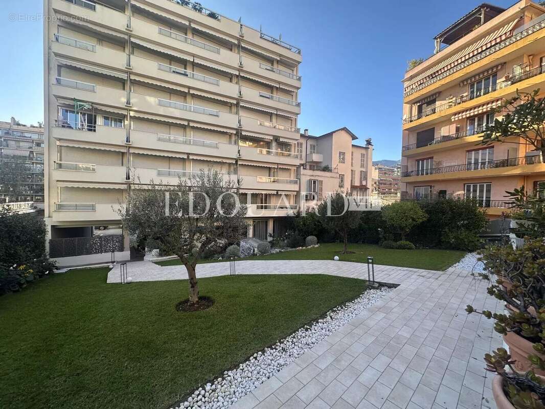 Appartement à MENTON
