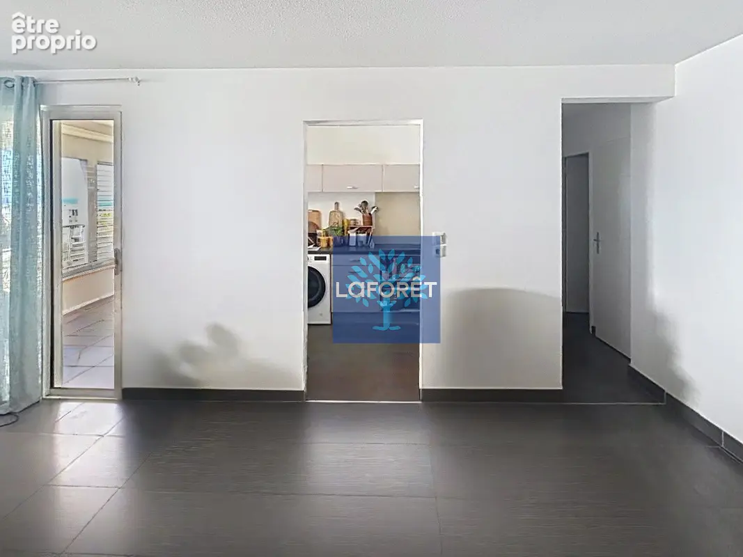 baisse de prix  A vendre : Appartement T3 avec vue mer sur Schoelcher - photo 5