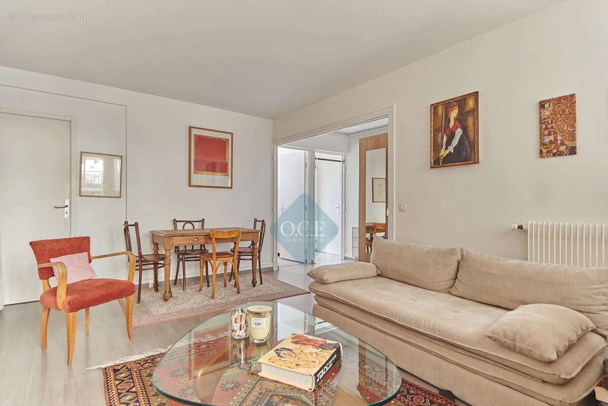 Appartement à PARIS-12E