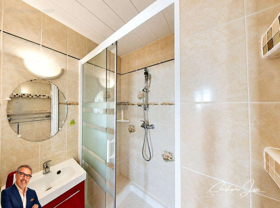 Appartement 4 couchages Vue Mer avec ascenseur et parking - photo 6