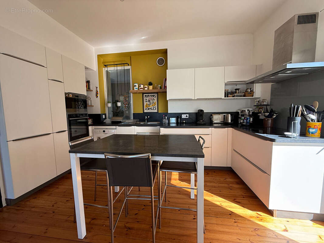 Maison à LE RELECQ-KERHUON