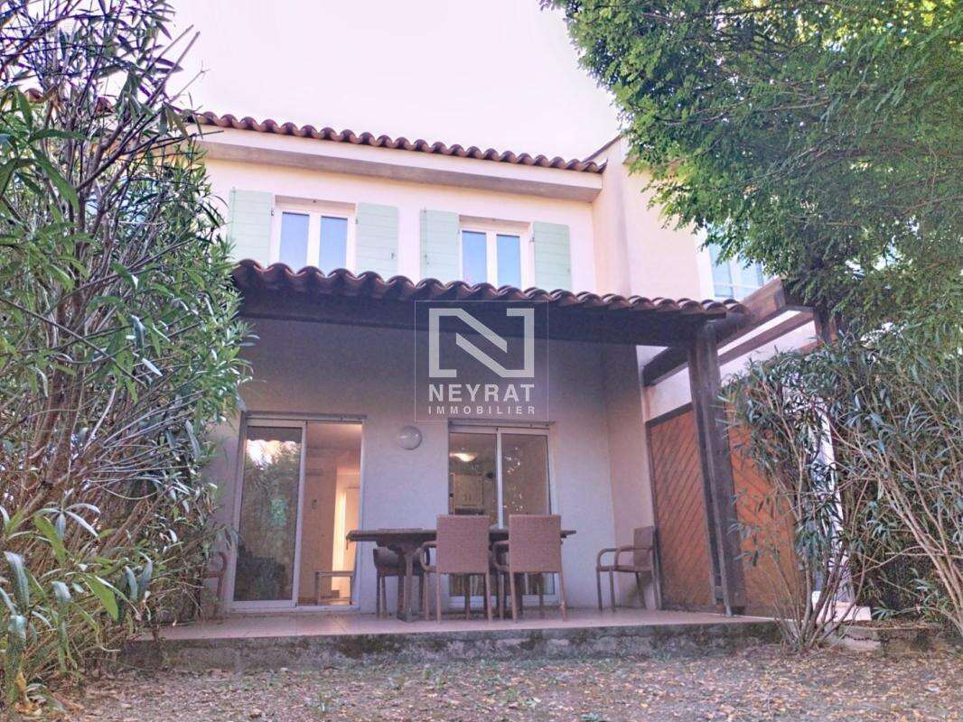 Appartement à MONTAUROUX
