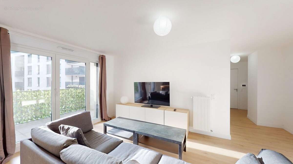 Appartement à PARIS-19E