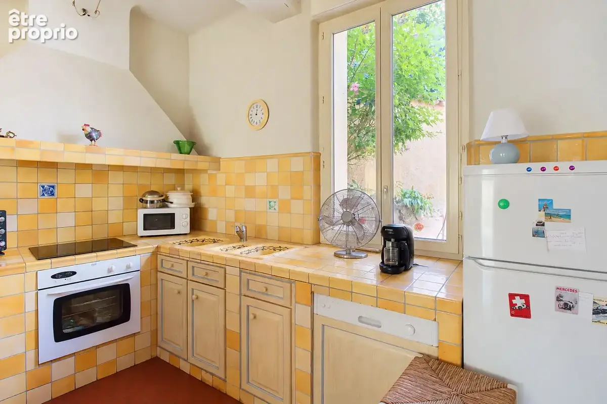 A vendre en exclusivite salernes - maison de village 5 pièces 130m2 + garage + terrasse + balcon - photo 6
