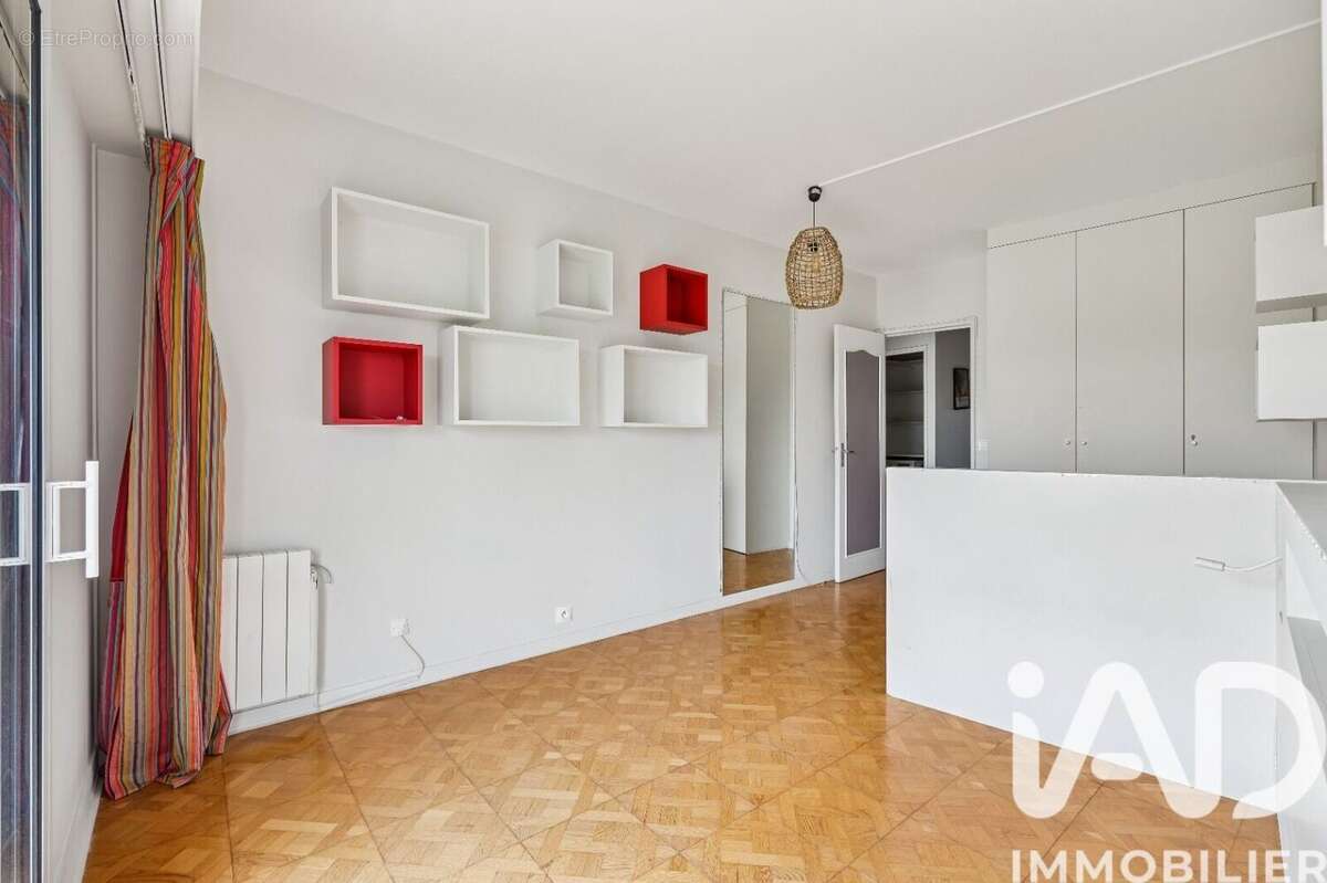 Appartement 129 m² à Saint-Cloud  - photo 6