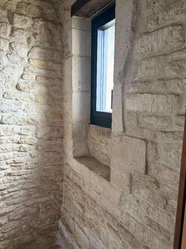 Maison à PERIERS-SUR-LE-DAN