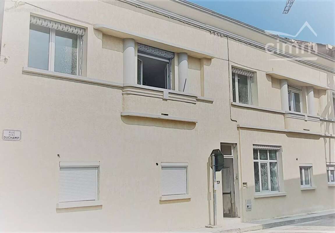 Appartement à LA TOUR-DU-PIN