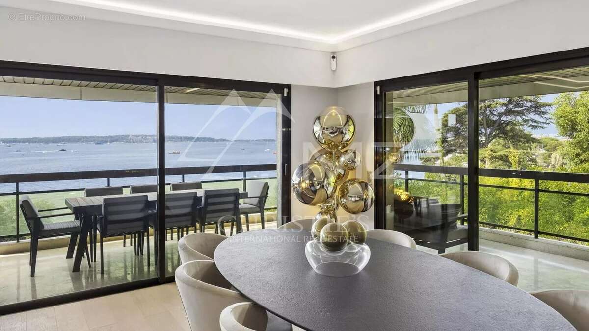 Magnifique appartement contemporain à la vue mer féerique - photo 5